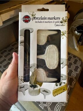 Norpro Porcelain Markers Set - White Porcelain Cheese Markers with Black Marker
